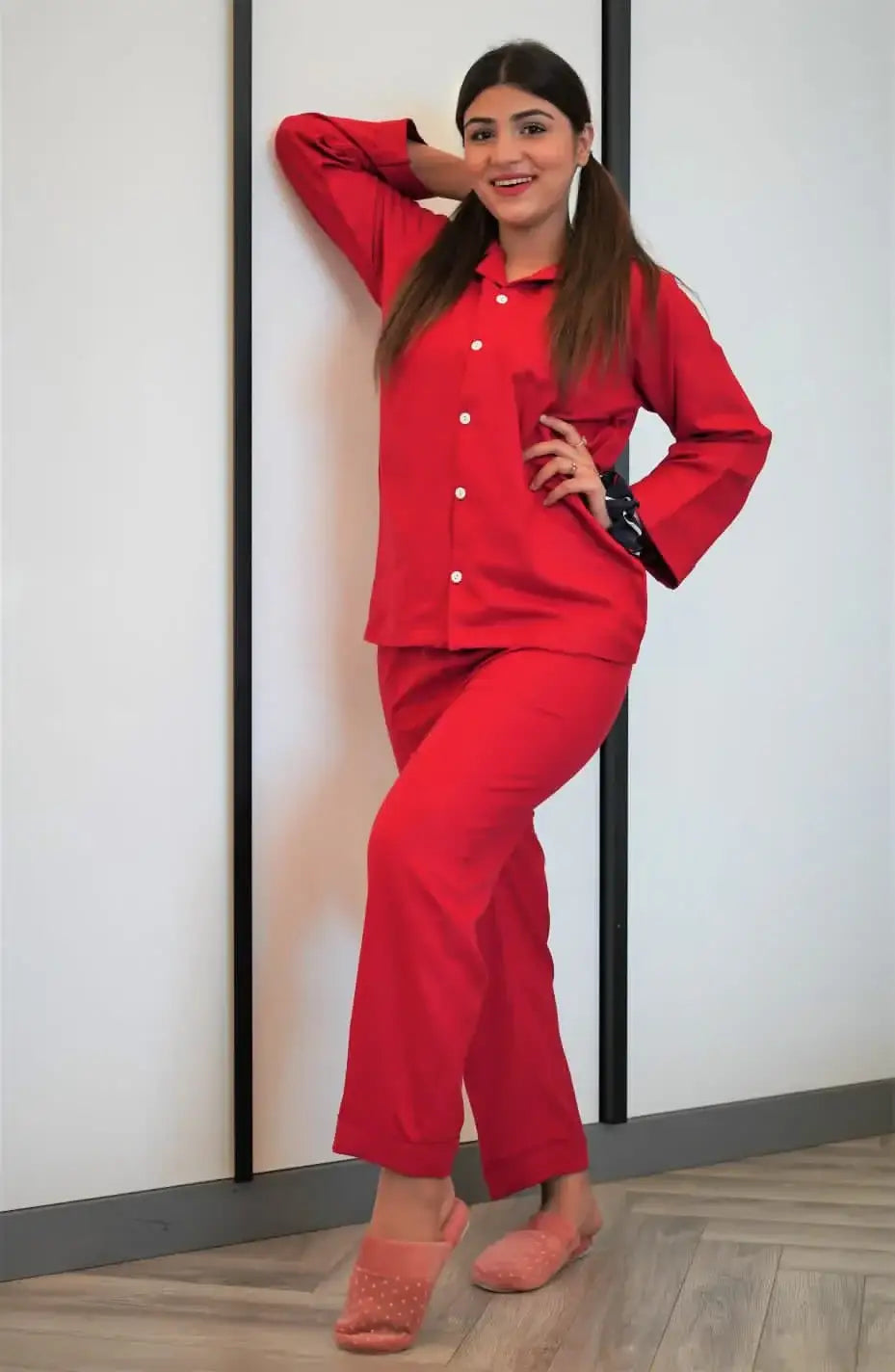 Solid Red Linen - ELORA OFFICIAL